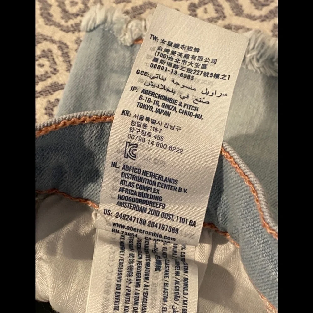 Abercrombie Kids Denim Cut Off Jean Shorts Light​​​​​​​​​ - Picture 7 of 8